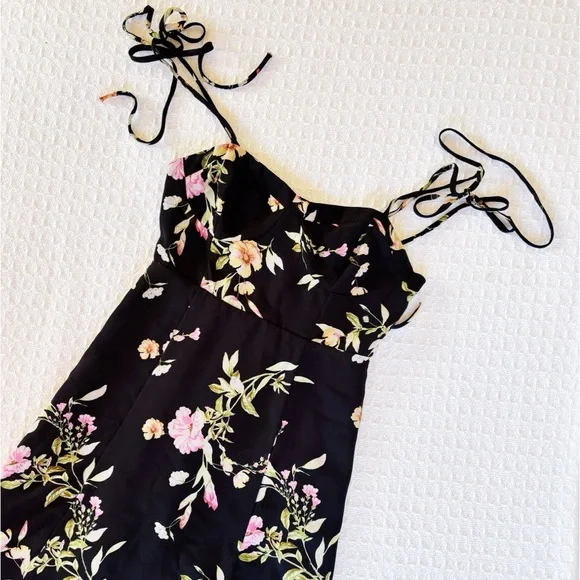 corset style floral sundress - Picture 1 of 7